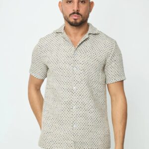 Chemise effet broderie avec des motifs carreaux