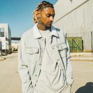 Middellange spijkerjas met schapenkraag