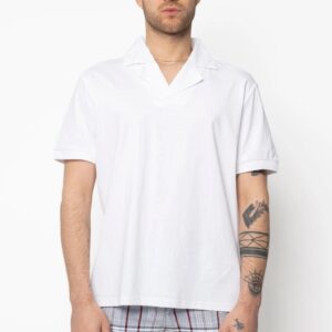 Effen hals met open hals