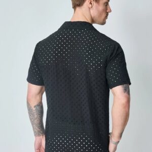 Effen overhemd met korte mouwen en gaten